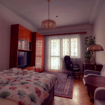 Apartment Anna Vysehrad Прага Экстерьер фото